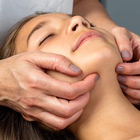 1764872606_tmjtreatment555x555